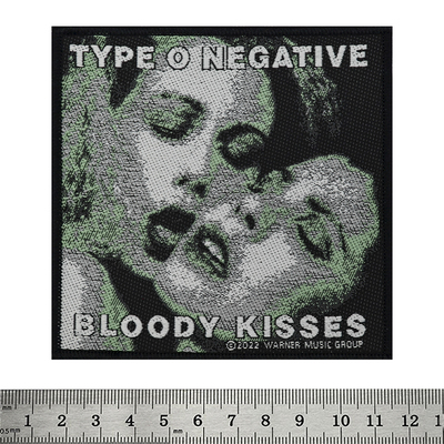 Нашивка ткана Type O Negative "Bloody Kisses" (ofp-004) Изображение