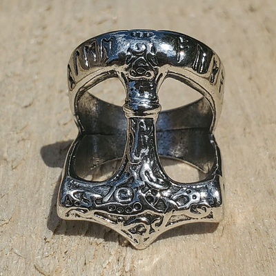 Перстень (aer-008) Молот Тора (роздвоєне кільце з рунами), Размер (диаметр, мм) Размер 19 Изображение