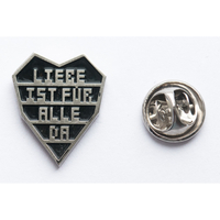 Пін (значок) фігурний Rammstein "LIFAD" (серце) Зображення