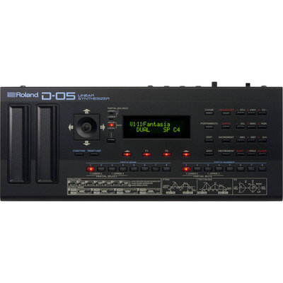 Синтезатор Roland D05 Зображення