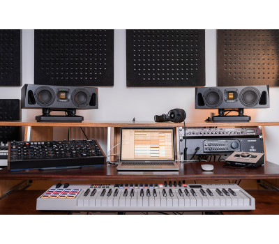 Студійний монітор ADAM AUDIO A44H  6