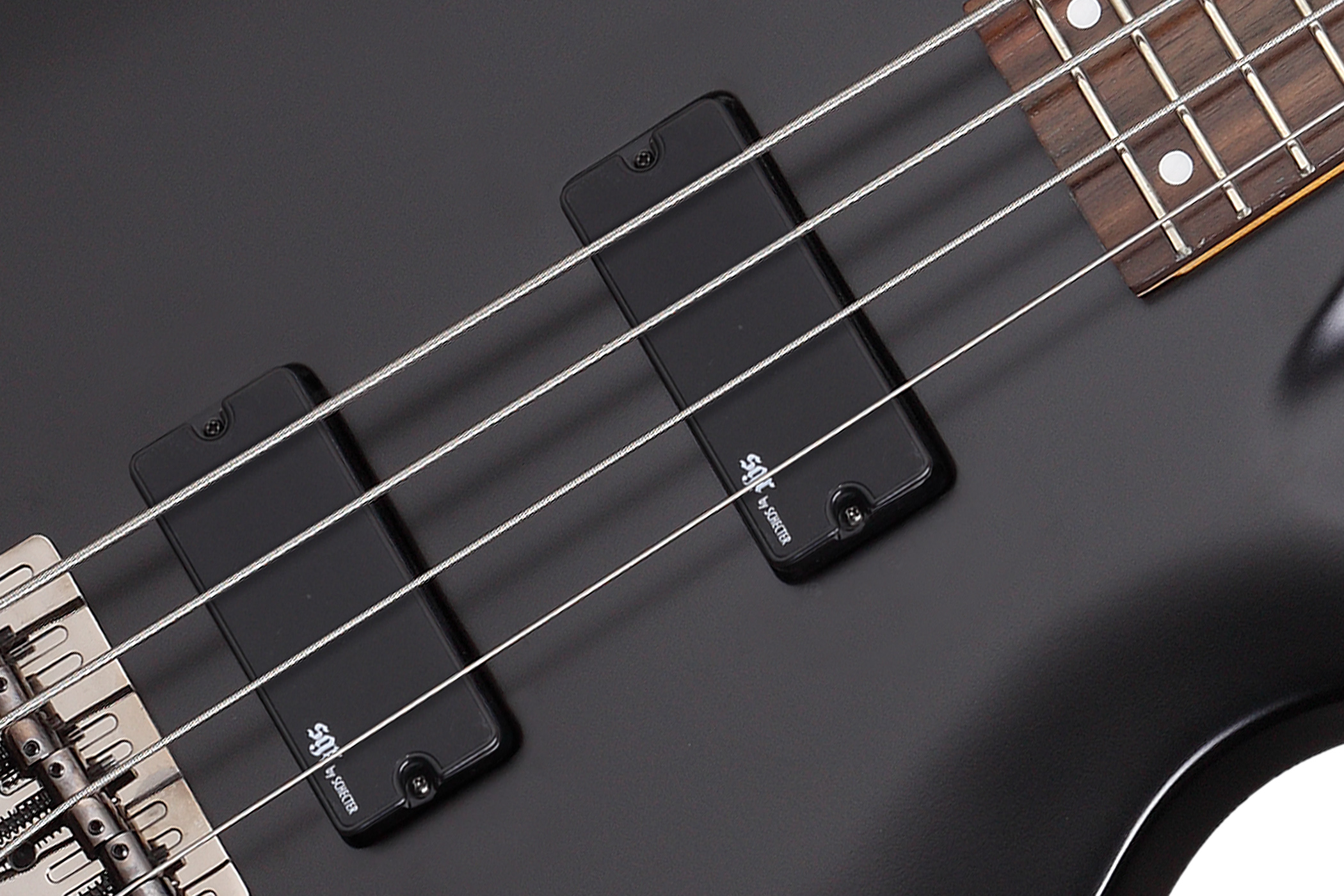 C-4 BASS SGR BY SCHECTER MSBK - Бас гитара четырехструнная 4