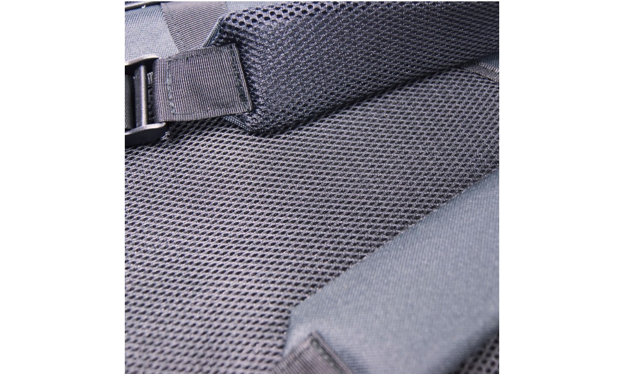 CNB CGB1280 - чехол для классической гитары 7