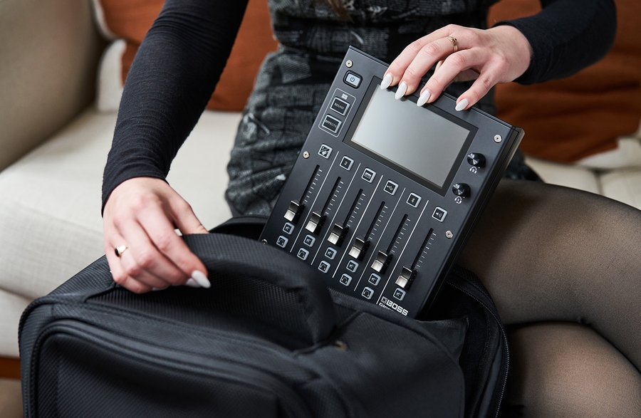 Аудио микшер для стримов Boss GIGCASTER 5 8