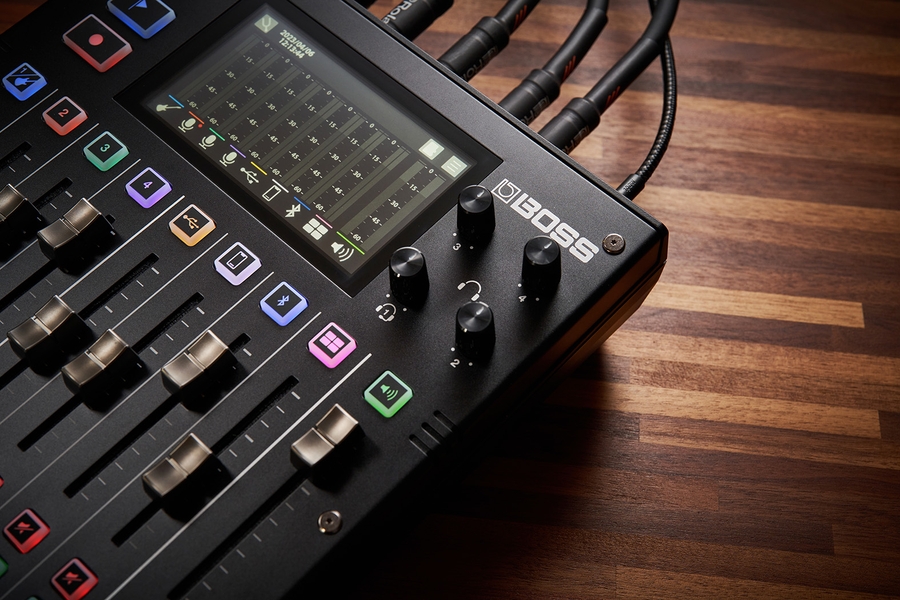 Аудио микшер для стримов Boss GIGCASTER 8 13