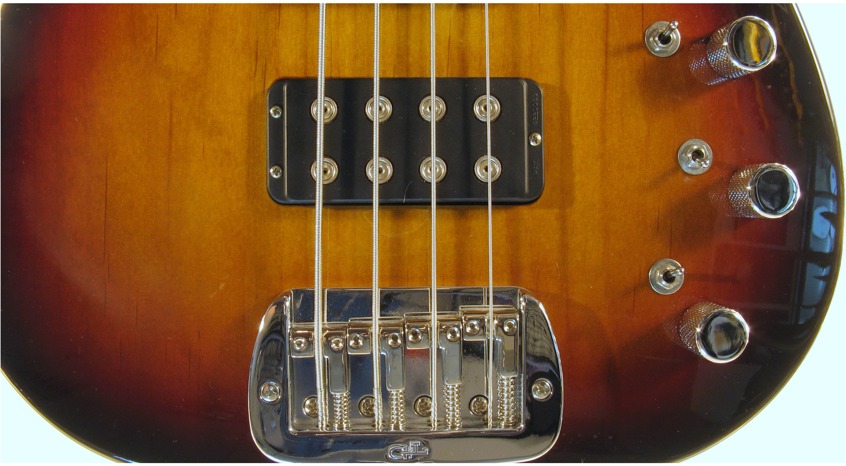 G&L ASAT BASS (3-Tone Sunburst, rosewood) №CLF067465. Made in USA - Чотириструнна бас-гітара 6