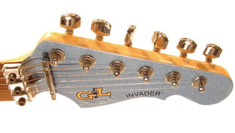 G&L INVADER (Lake Placid Blue, rosewood). №CLF51034. Made in USA - Электрогитара 6