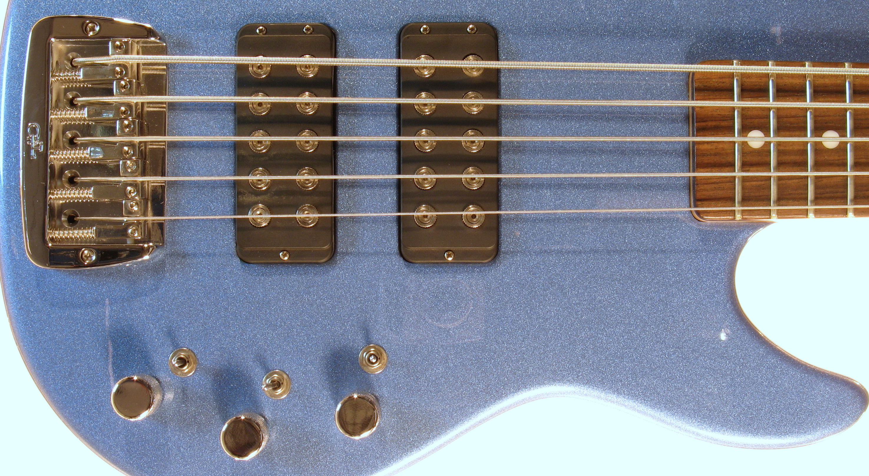 G&L L2500 FIVE STRINGS (Lake Placid Blue, rosewood) №CLF50988. Made in USA - п'ятиструнна бас-гітара 4