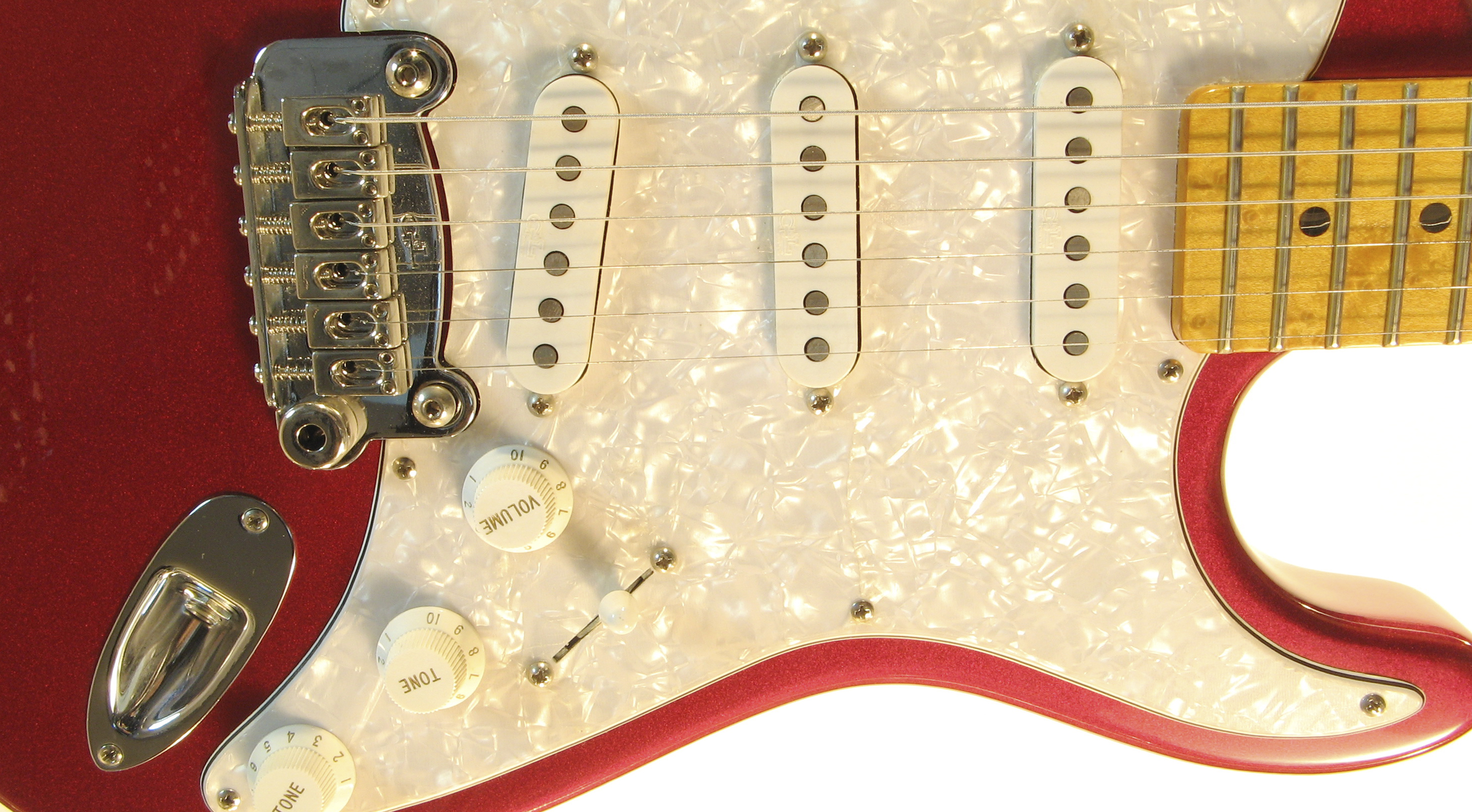 G&L LEGACY (Candy Apple Red, maple, 3-ply Pearl) №CLF45213. Made in USA - Электрогитара 4