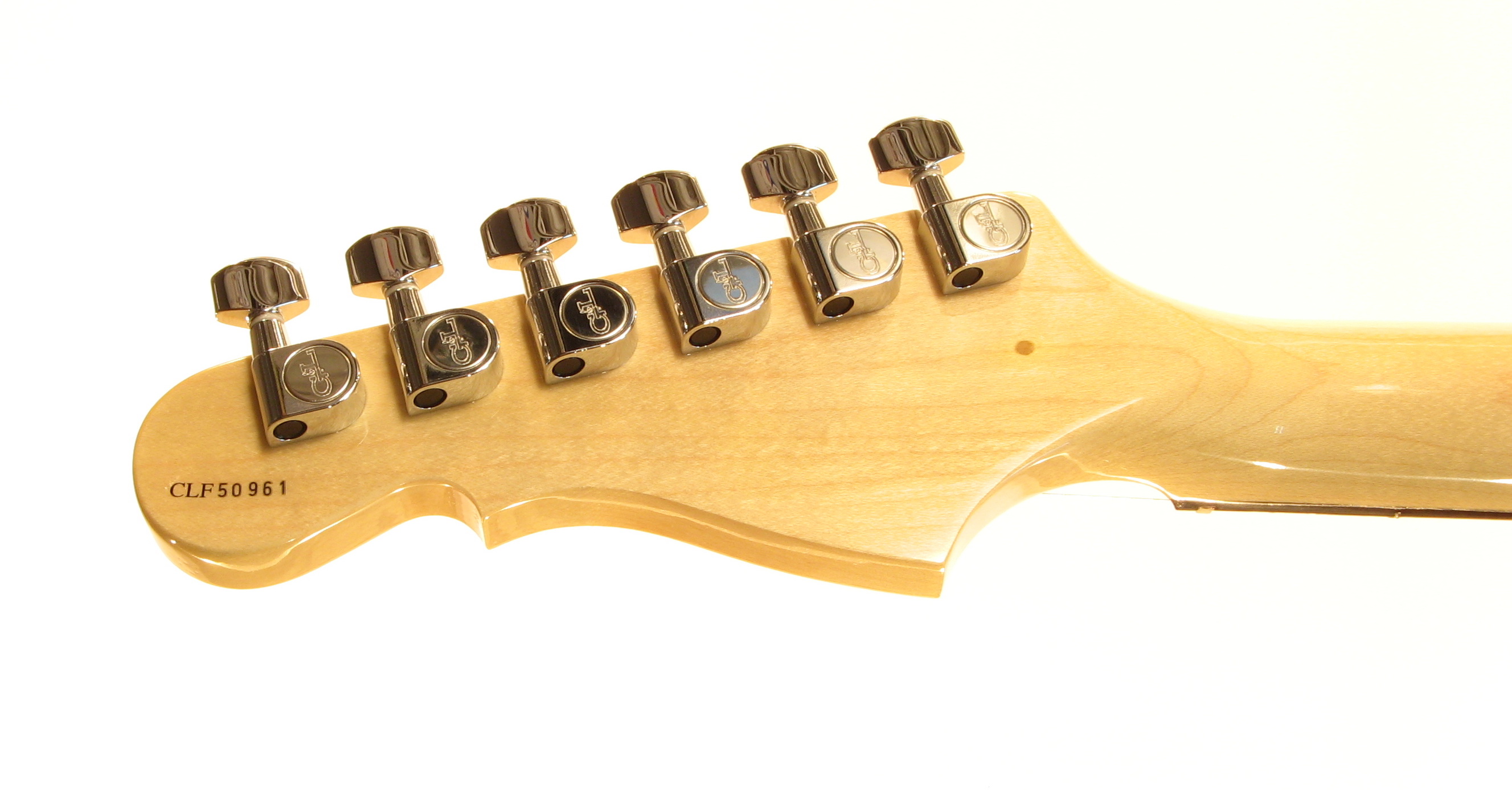 G&L LEGACY (Candy Apple Red, rosewood, 3-ply Tortoise Shell). №CLF50961. Made in USA - Электрогитара 7