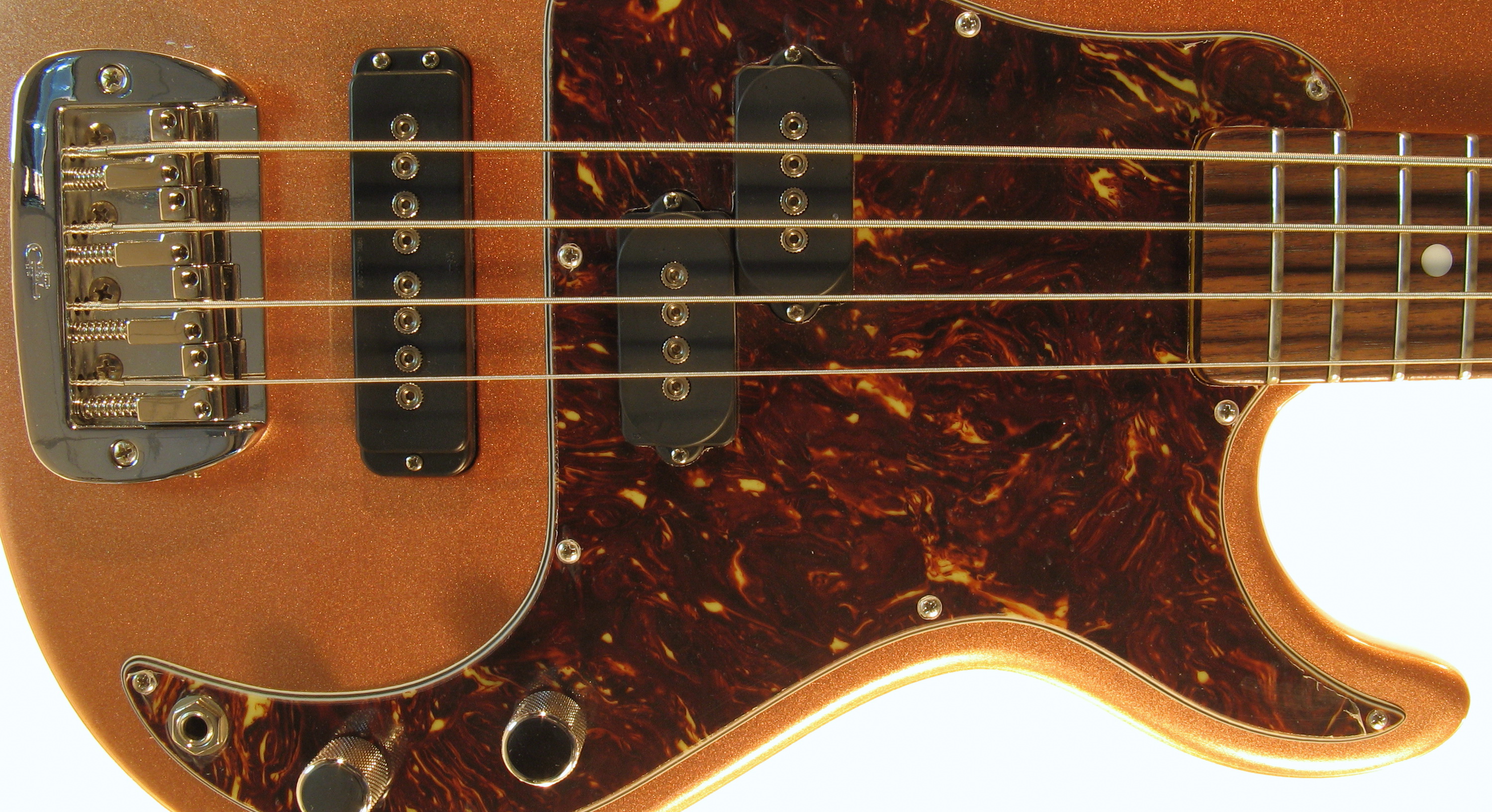 G&L SB2 FOUR STRINGS (Spanish Copper Metallic, rosewood, 3-ply Tortoise) №CLF51060. Made in USA - Бас гитара четырехструнная 4