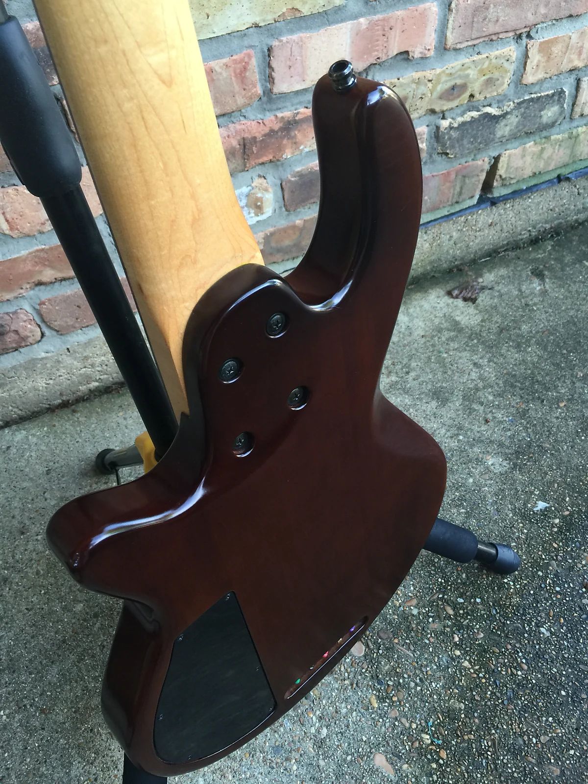 GODIN 019663 - FREEWAY 5 BASS Natural SG (Made in Canada) - п'ятиструнна бас-гітара 9