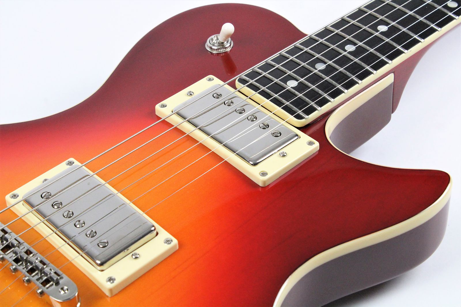 GODIN 041657 - Summit Classic HB Cherryburst HG with Bag (Made in Canada) - Электрогитара 7