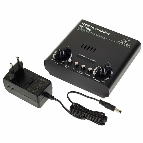 Ламповый микрофонный предусилитель Behringer MIC300 TUBE ULTRAGAIN 4 Ламповый микрофонный предусилитель Behringer MIC300 TUBE ULTRAGAIN 4