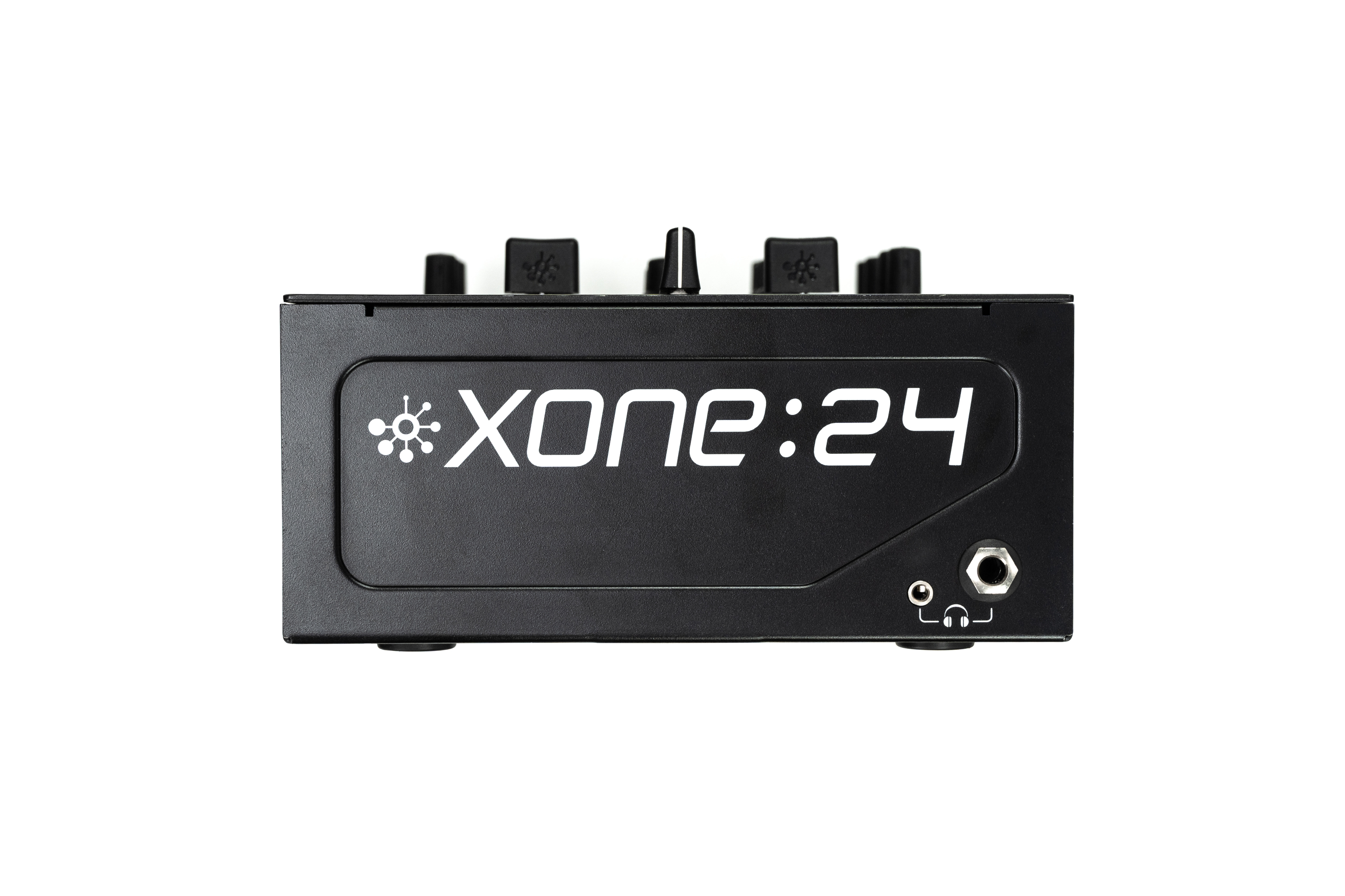 Мікшерний пульт XONE by Allen Heath :24 4