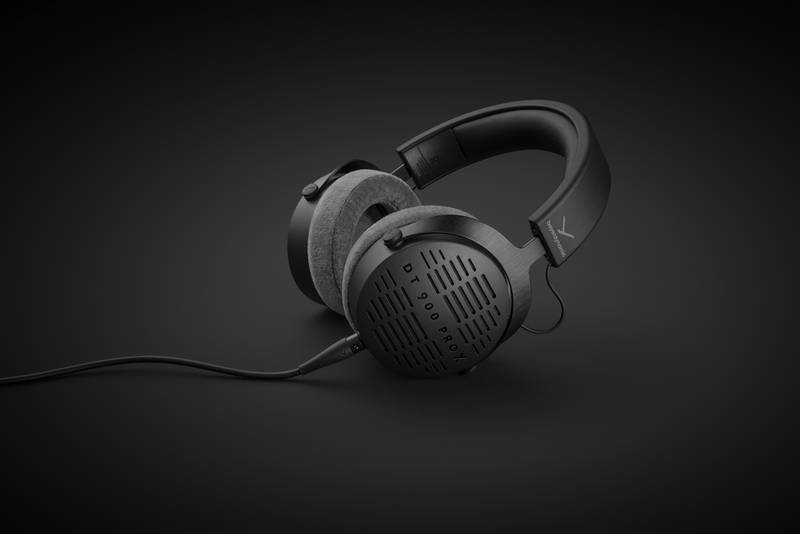 Студийные наушники Beyerdynamic DT 900 Pro X 2