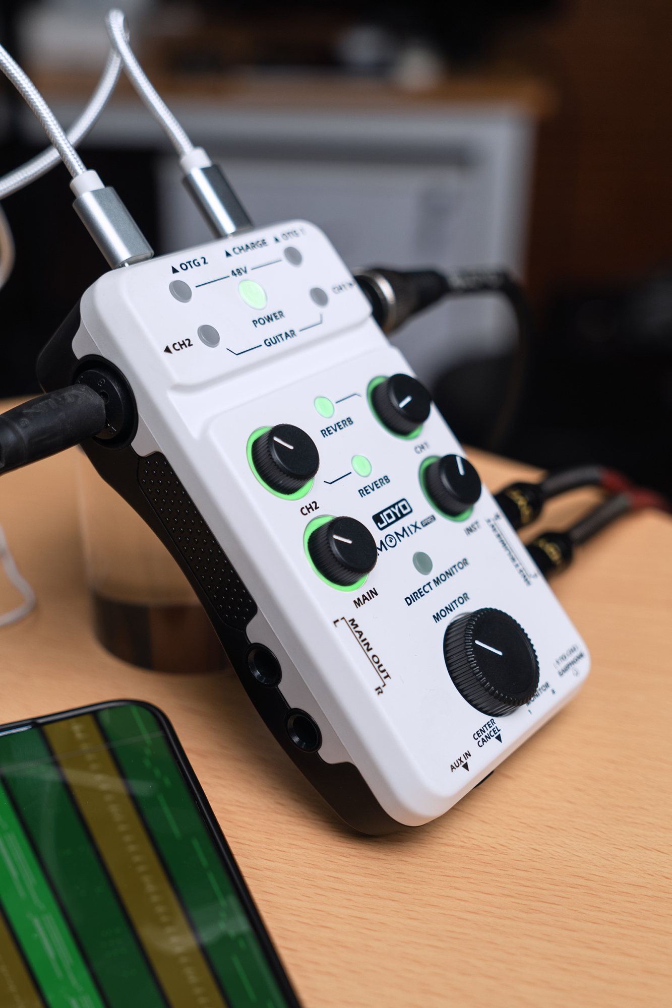 Портативний мікшерний пульт Joyo MOMIX Pro  9