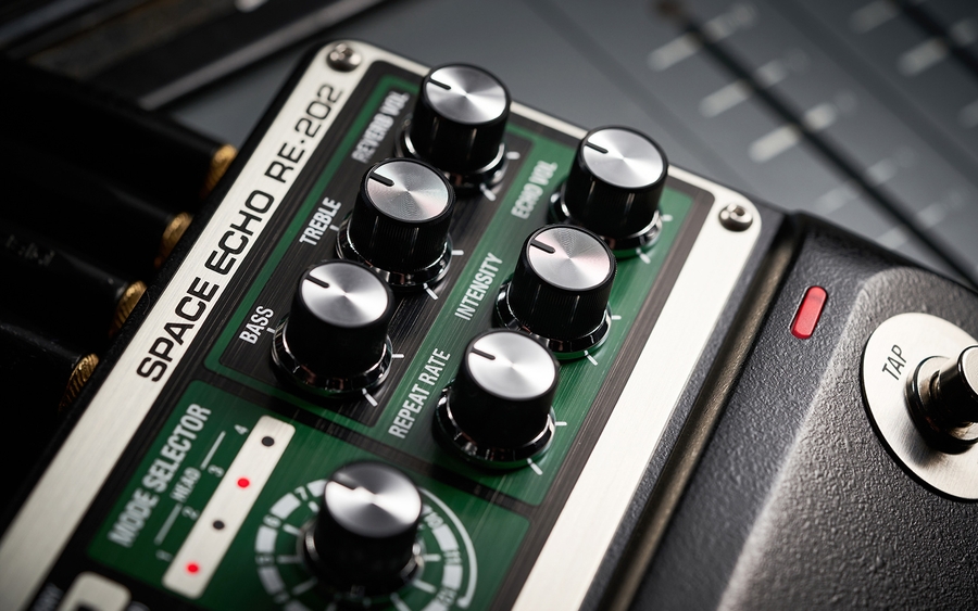 Процесор ефектів Boss RE-202 Space Echo Delay/Reverb 6