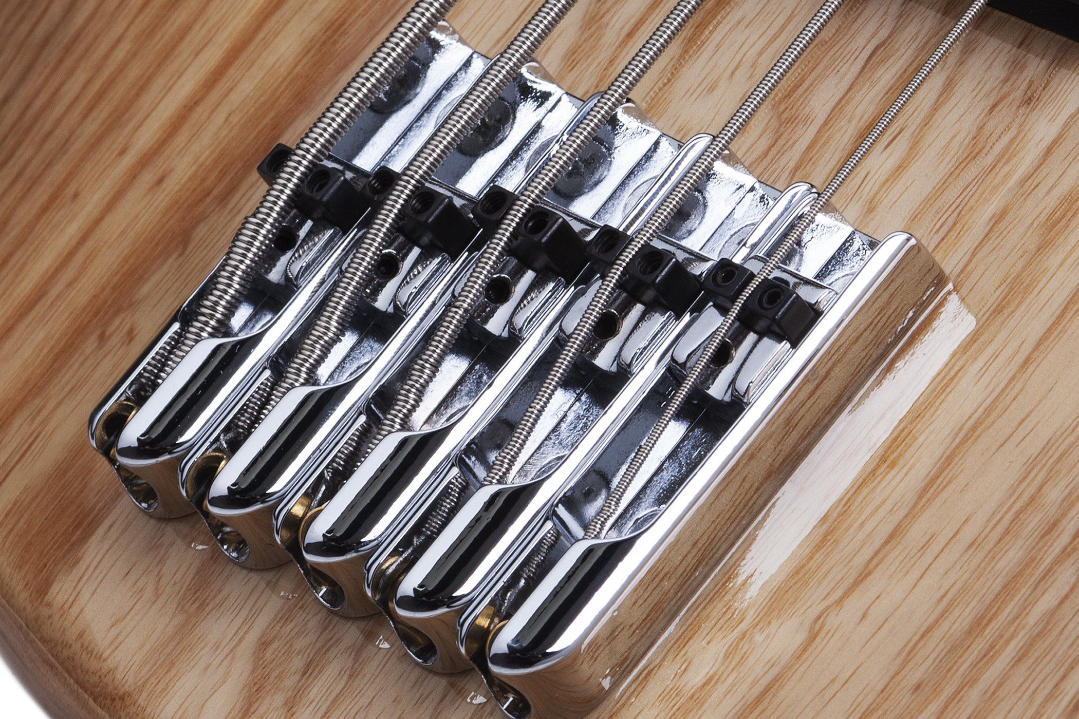 SCHECTER CV-5 GNAT - п'ятиструнна бас-гітара 4