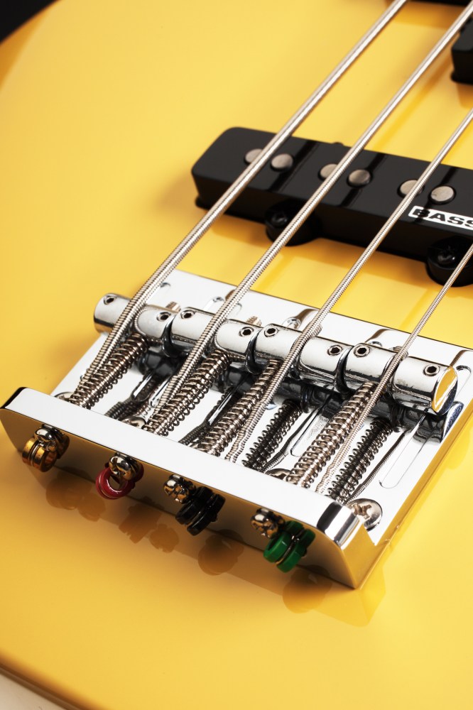 SCHECTER MODEL-T Butterscotch - чотириструнна бас-гітара 6