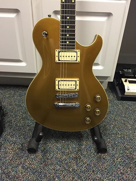 SCHECTER SOLO-6 LIMITED GOLD - Электрогитара 3