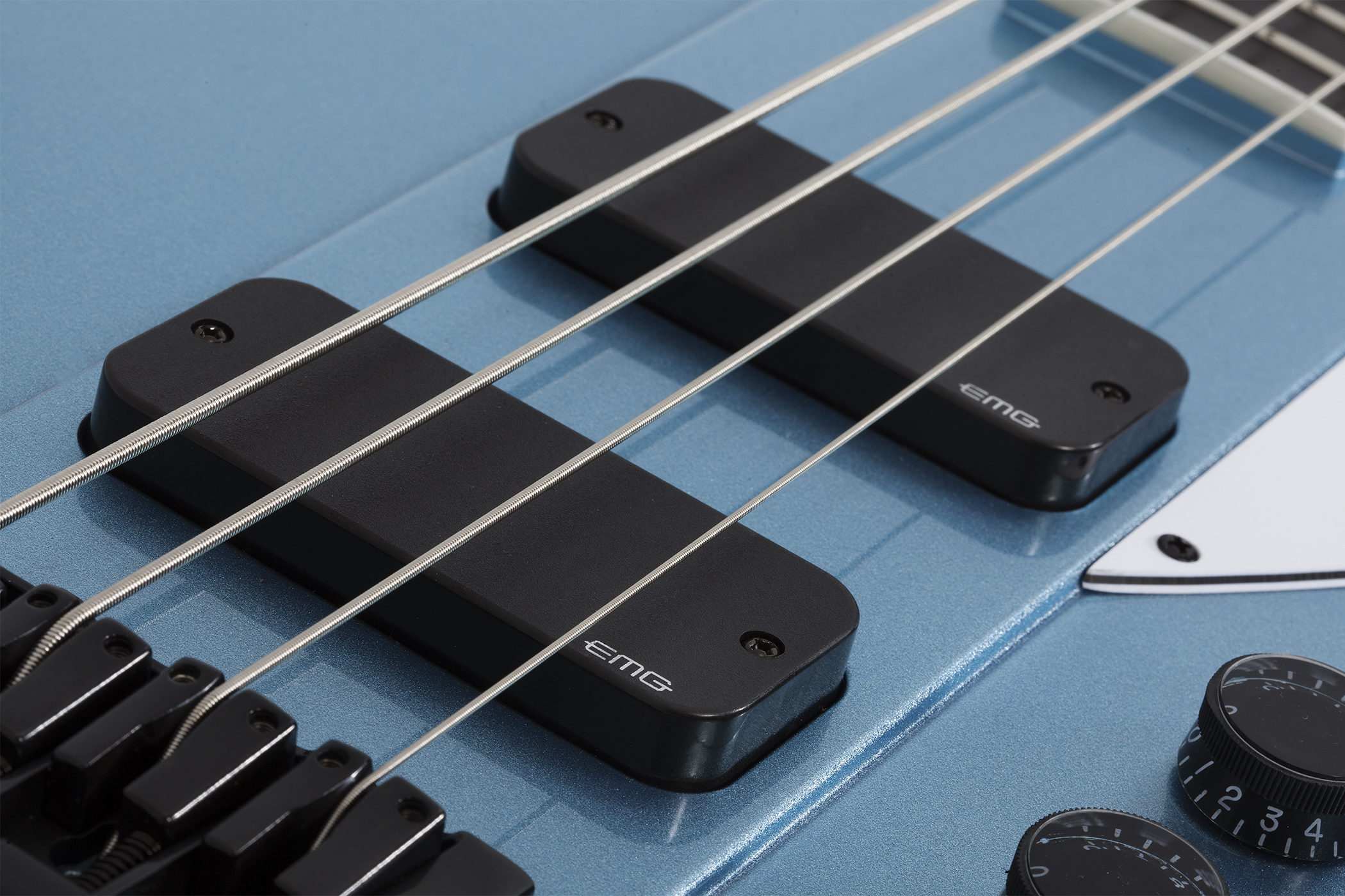 SCHECTER ULTRA BASS PHB - Бас гитара четырехструнная 9