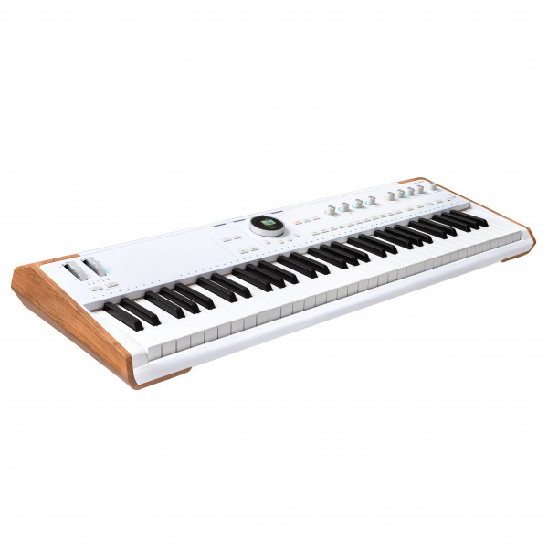 Синтезатор Arturia AstroLab 2