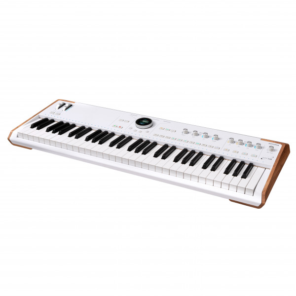 Синтезатор Arturia AstroLab 4