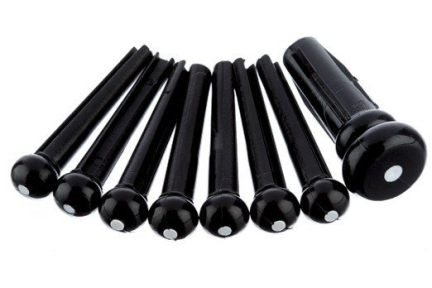 Набор шпилек фиксации струн Fender Bridge Pin Set Black With White Dot (990402006)
