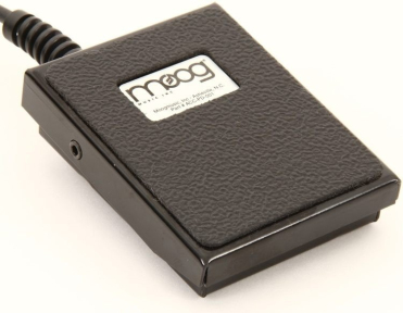 Педаль footswitch Moog FS-1