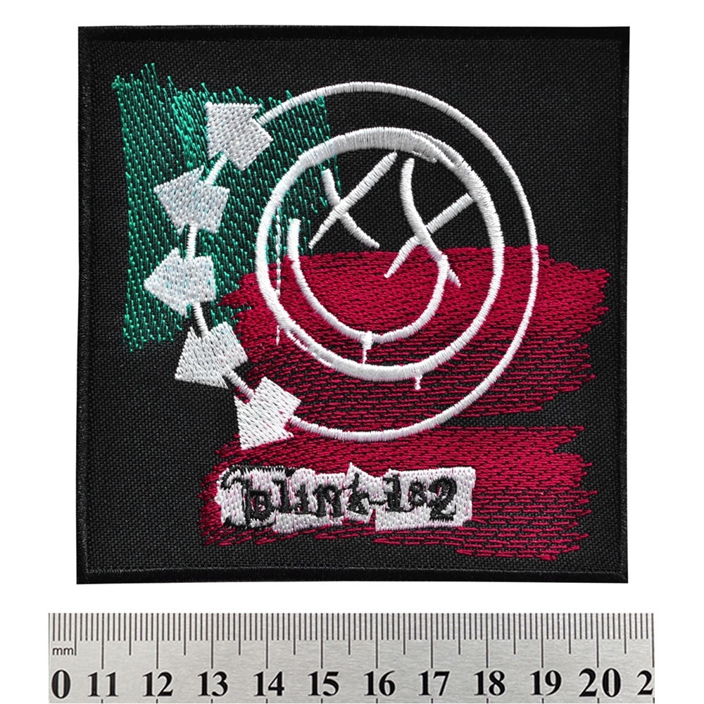 Нашивка Blink-182