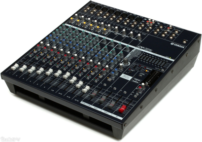 Усилительный пульт Yamaha EMX5014C