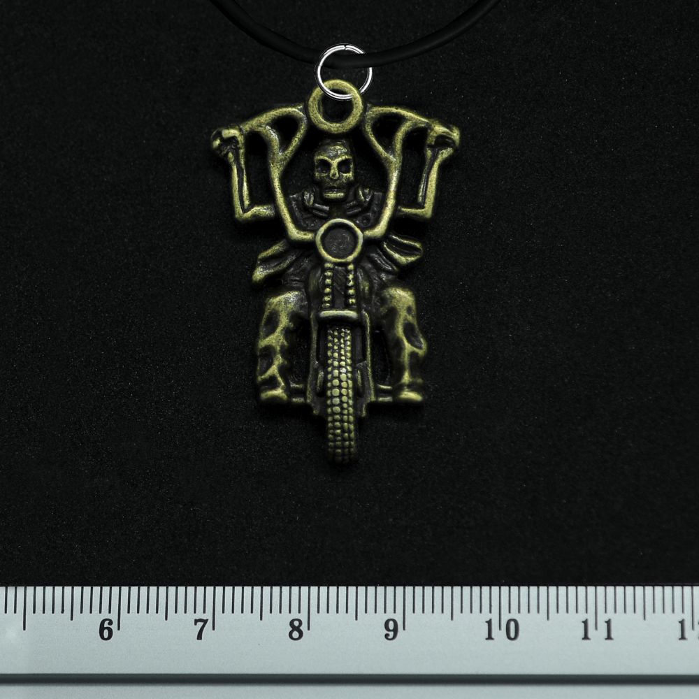Кулон Скелет на мотоцикле (цвет бронза)