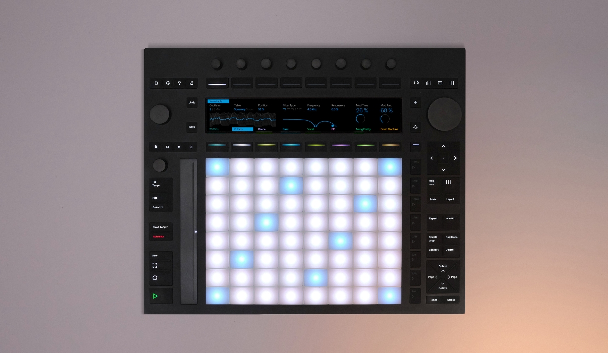 MIDI контролер Push 3, with processor